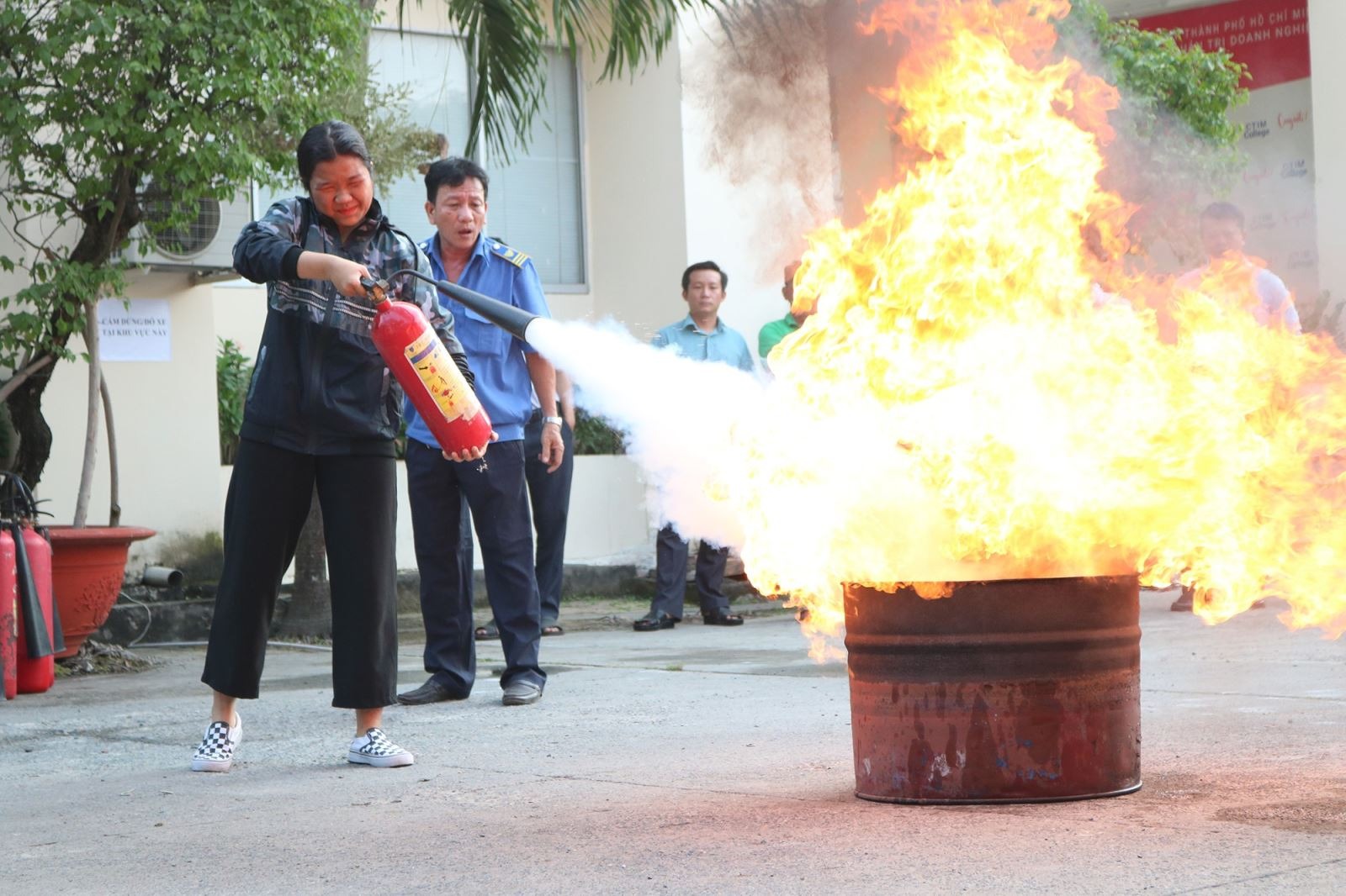 Tuyên truyền phòng cháy cho sinh viên