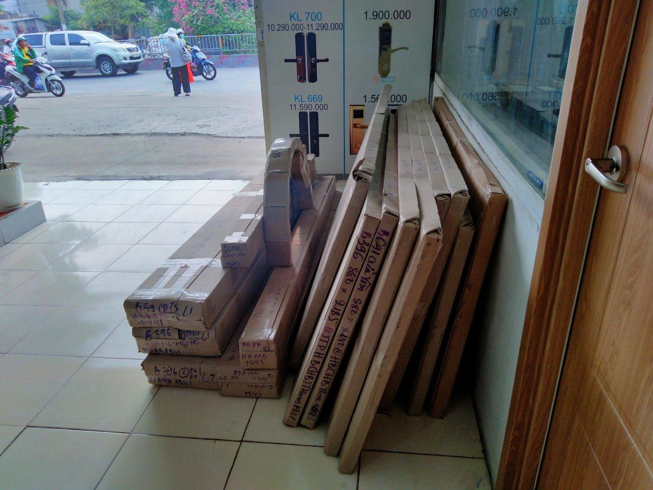 Với trọng lượng nhẹ giúp quá trình vận chuyển dễ dàng