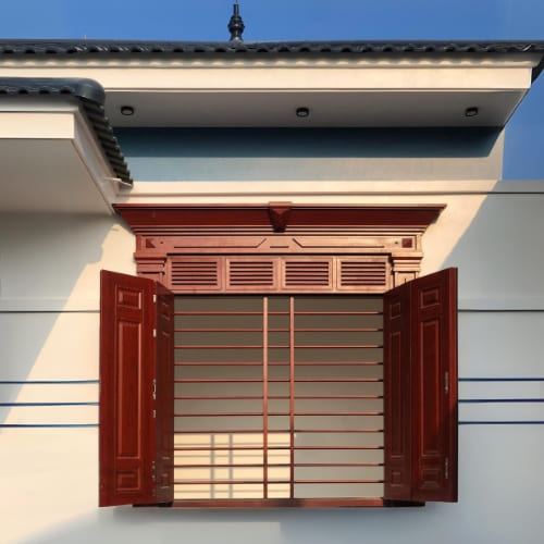 Mẫu cửa sổ thép vân gỗ NTP tiêu chuẩn