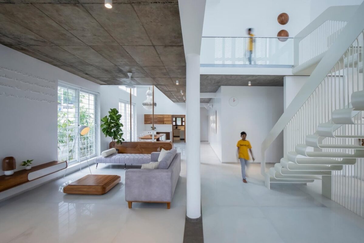 Cửa lấy gió phòng khách bằng nan kính