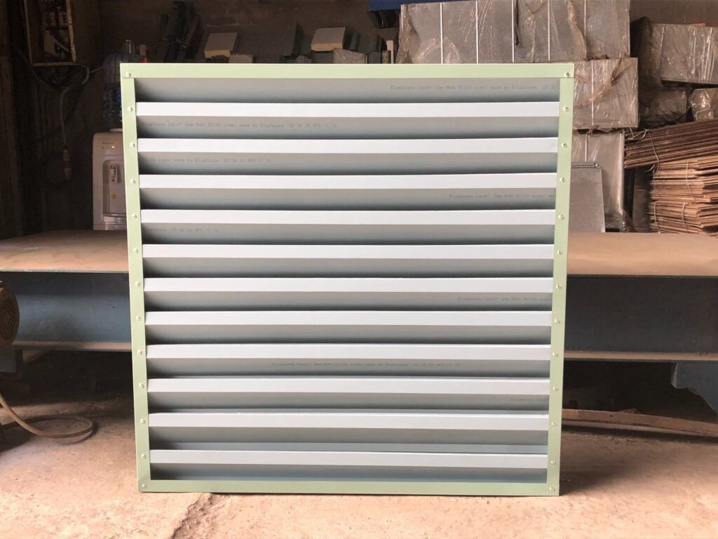 Lam gió bằng tôn 3850 x 315